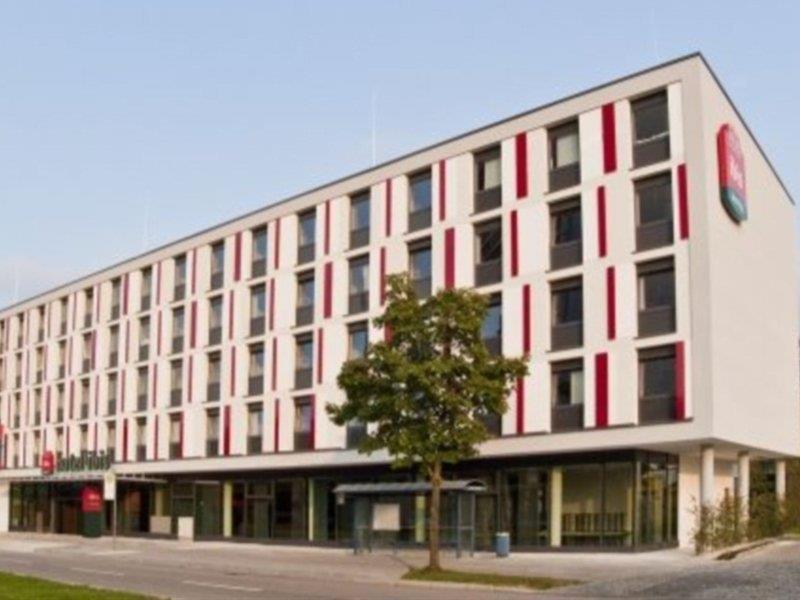 Ibis Hotel Muenchen City West Мюнхен Экстерьер фото